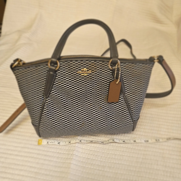 Coach Handbags - Blue Coach purs